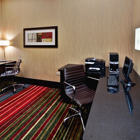 Holiday Inn Hotel & Suites Chicago Northwest - Elgin By Ihg Exterior foto